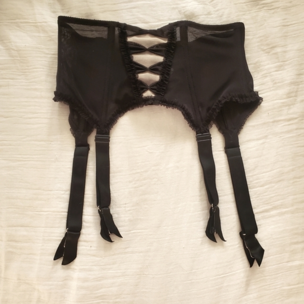 French Lingerie Chantal Thomass Elegant Black Garter Belt Size XS